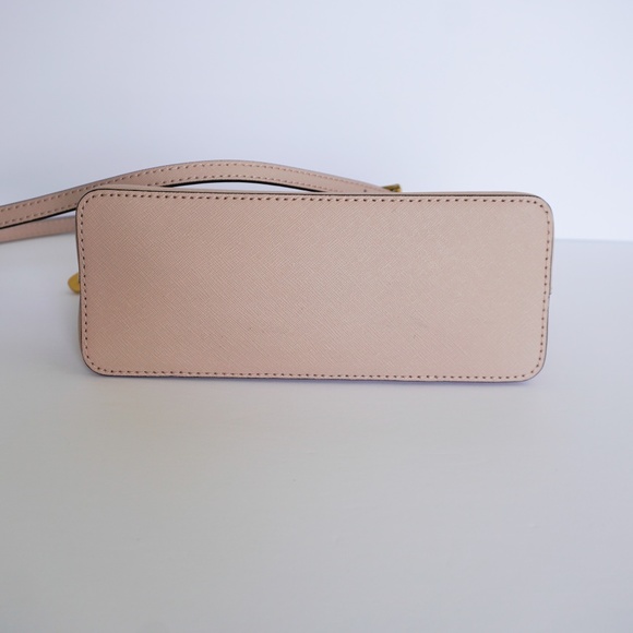 Michael Kors Jet Set Dome Crossbody Bag Ballet - Picture 5 of 8